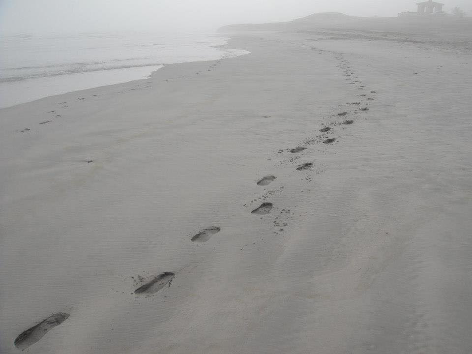 foot print at mughsayl beach