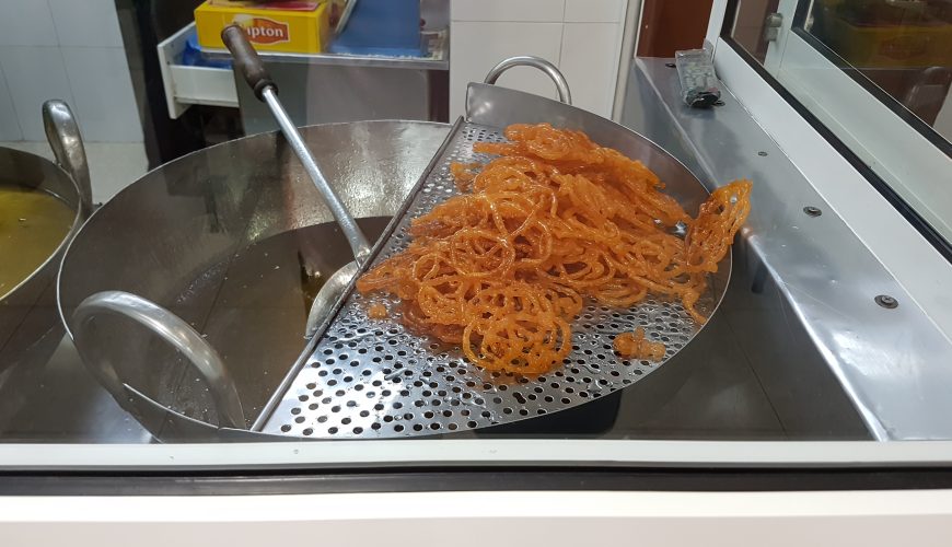 Where to buy Hot and Crispy Jalebi in Salalah