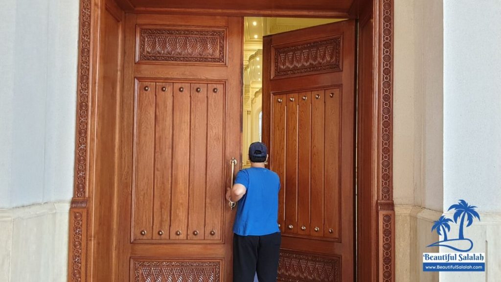 The door to the main prayer hall