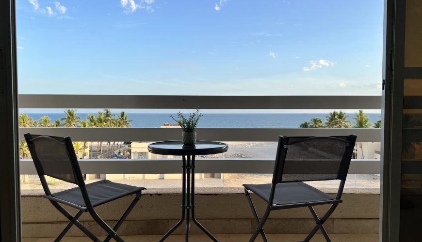 Beautiful Salalah Beach Apartment