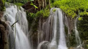 Ayn Tabruk Salalah – Complete Guide to Ayn Tabruk Spring, Oman